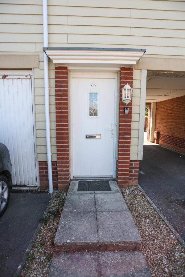 Shorebreak - Bracklesham Bay Apartment Chichester Buitenkant foto